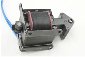 牽引式電磁鐵 牽引式電磁鐵